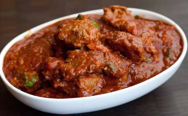 # Rogan Josh: An aromatic lamb dish that was introduced in India by the Mughals is a very healthy low fat dish that tastes amazing with rice or naan.