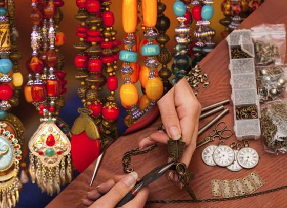 Kolkata let Design your own Jewellery