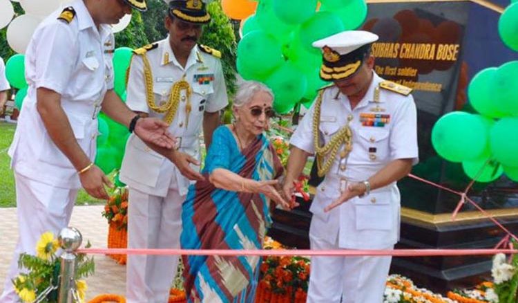 Eight-feet bronze Netaji statue unveiled at West Bengal’s Naval headquarters