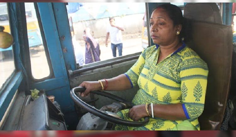 Meet Kolkata's first woman driver, breaking every Stereotype