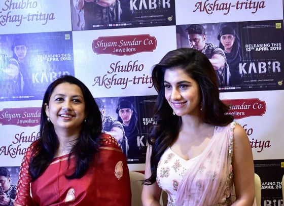 Rukmini Moitra Launches Akshaya Tritiya Collection for Shyam Sundar Co. Jewellers