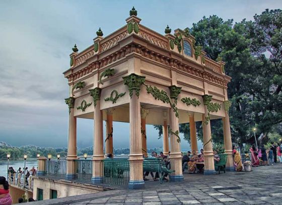 বিশ্বকাপে ফ্রান্সের সমর্থনে চন্দননগরবাসীরা