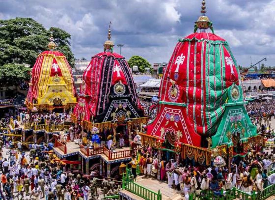 এবার এসইউভি করে জগন্নাথ ,বলরাম ও সুভদ্রার মাসির বাড়ি যাত্রা