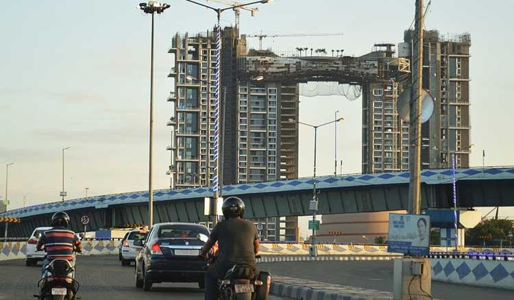 Fence Raised By 4 Feets On Maa Flyover