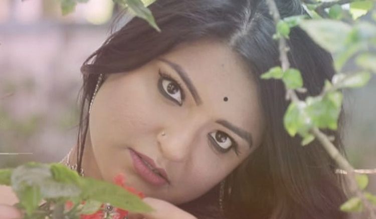 Sneha mukherjee's next step on Hindi movie 'Rajnandini'