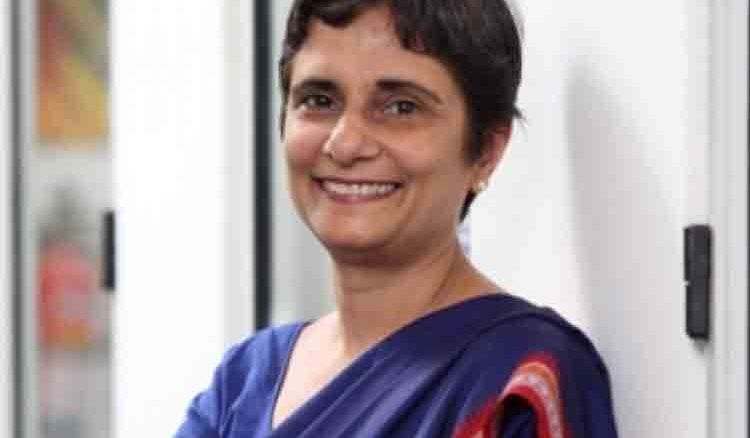 Gagandeep kang,  the first indian woman fellow of the Royal Society