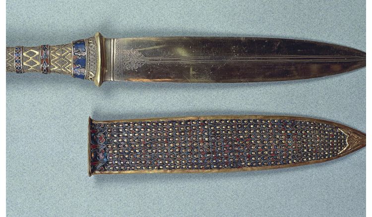 Tutankhamun's knife