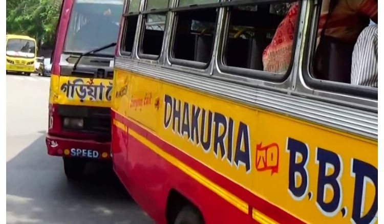 Mini bus at Kolkata