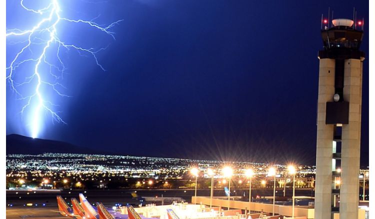 Thunderbolt will be made in various places of the city to prevent thunderstorm