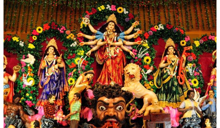 Women are not prevented from becoming priests of Durga Pujo