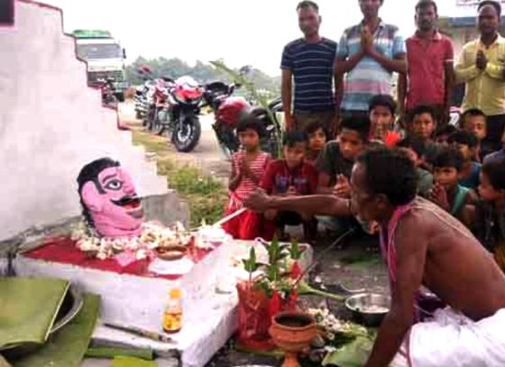 ৩৩ কোটির তালিকায় এবার নবতম সংযোজন ‘টেনশন ঠাকুর’