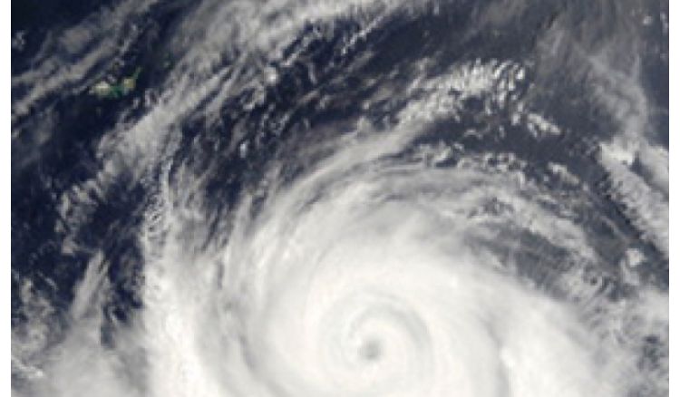 Two cyclone in two ocens