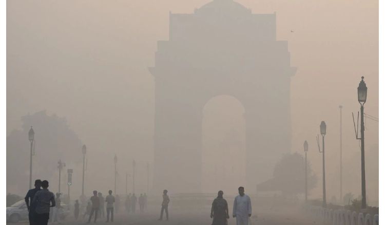 Supreme court lashed out to the centre and the states for their failure to do anything to improve the quality of air in national capital Delhi