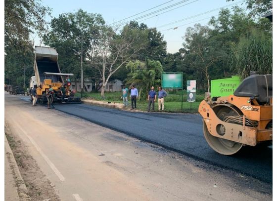 প্লাস্টিকের বর্জ্য দিয়ে রাস্তা তৈরী হলো অসমে