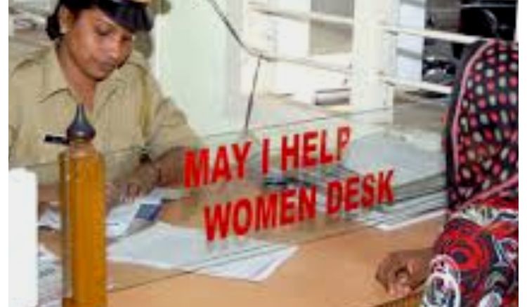 Women help desk will be made at every police station in India