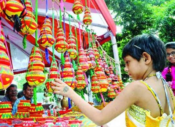 বাংলার মেলা: হাওড়া মানশ্রী গ্ৰামে দেবী ঈশানকুমারীর মেলা