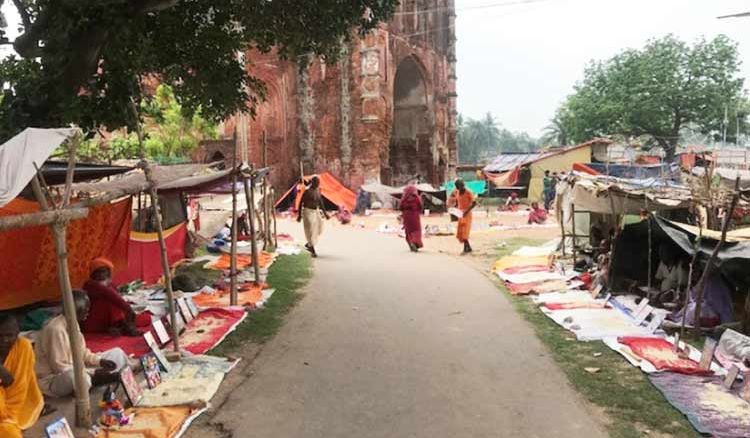 বাংলার মেলা: নদীয়া কৃষ্ণনগরের বারোদোলের মেলা