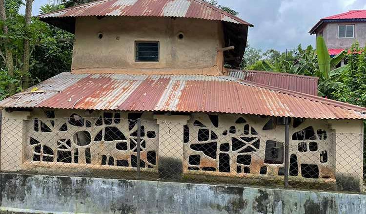 রবিঠাকুরের দেশে