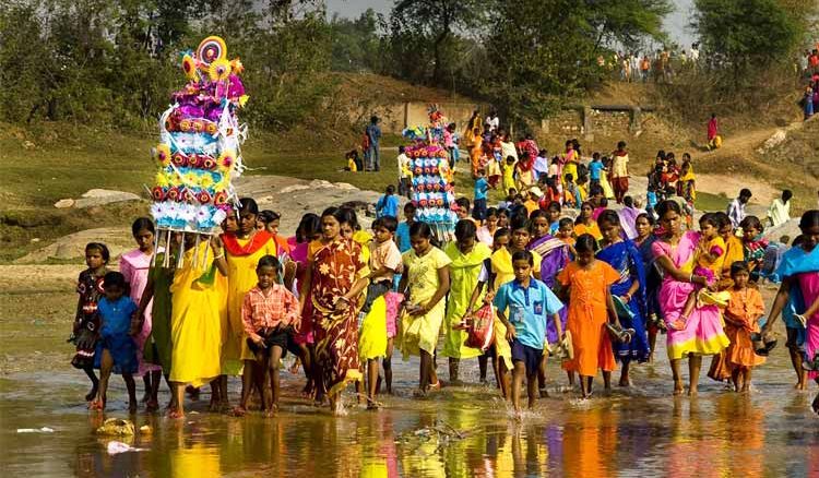 অনন্য ঐতিহ্যে বাঁকুড়ার মকর পরব