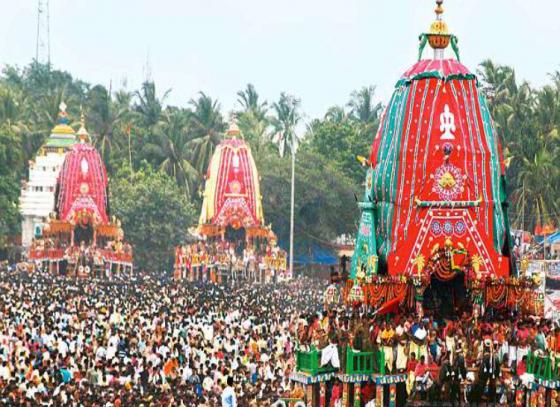 জগন্নাথদেবের রথযাত্রার অনুরূপ, রথে বুদ্ধদেবের মূর্তি স্থাপন করে রথযাত্রার চল ছিল একসময়