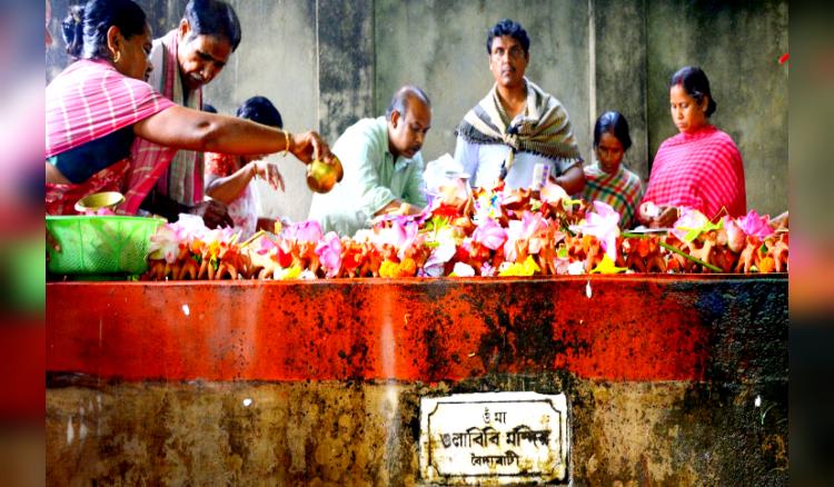 ওলাইচন্ডী নাকি ওলা বিবি পুরাণে বর্ণিত কোনটি সত্য?