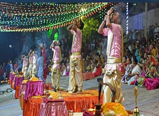 Kolkata to Shine with the Dev Deepawali Festival – A Glimpse of Varanasi in the City of Joy!