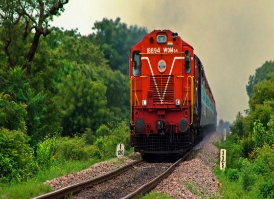 Special Train: ভিড় কমাতে উত্তরবঙ্গ রেললাইনে স্পেশাল ট্রেন পরিষবা অব্যাহত রাখার সিদ্ধান্ত নিল কর্তৃপক্ষ