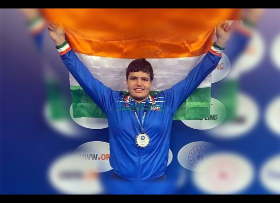 Indian wrestler Raunak Dahiya Secures Bronze at Under-17 World Championship