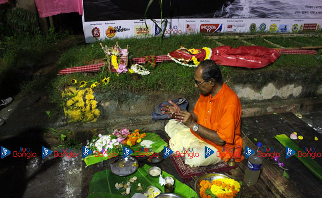 Kalighat-Nepal-Bhattacharya-Street-khuti-puja-2